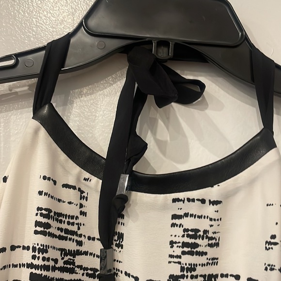 Vince Camuto Black & White Halter Neck Empire Waist Formal Dress SZ12-never worn - Picture 5 of 7